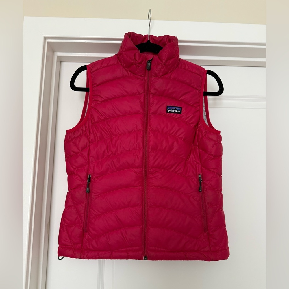 Patagonia Women’s Down Sweater Vest Size Small